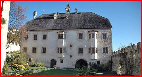 Castel Velturno (Schloss Velthurns)