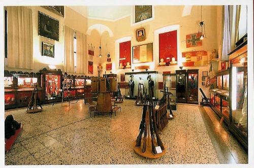 Museo delle armi (ex Museo risorgimentale Agostino Bianchi)
