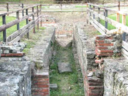 Anfiteatro romano di Ivrea